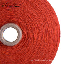 Suministre el hilado de lana de punto grueso colorido al por mayor popular del OEM